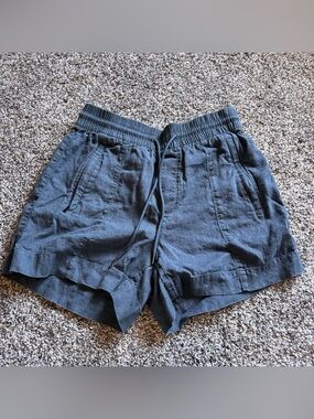 Athleta linen shorts